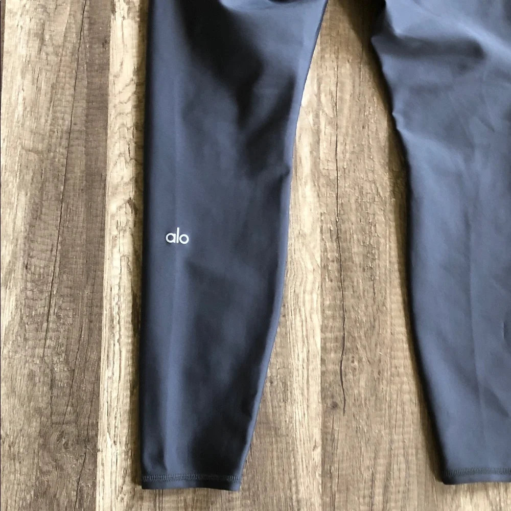 Alo Yoga Gray Leggings Small